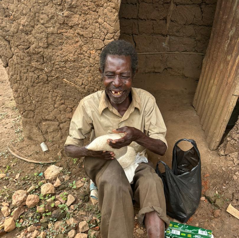 Matia Lule recieved package form Albadr Orphange and Charity